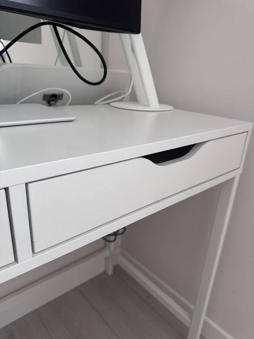 Стіл IKEA ALEX білий