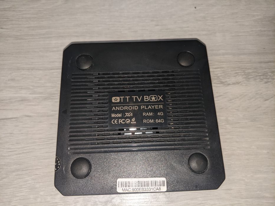 Smart tv приставка 4/64gb