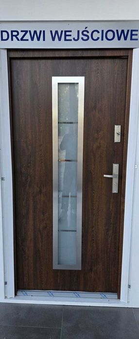 Drzwi wejściowe zewnętrzne nowe KMT Orzech ciemny wymiar"90