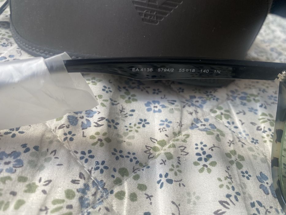 Okulary przeciwsloneczne Emporio Armani EA 4136.Nowe oryginalne