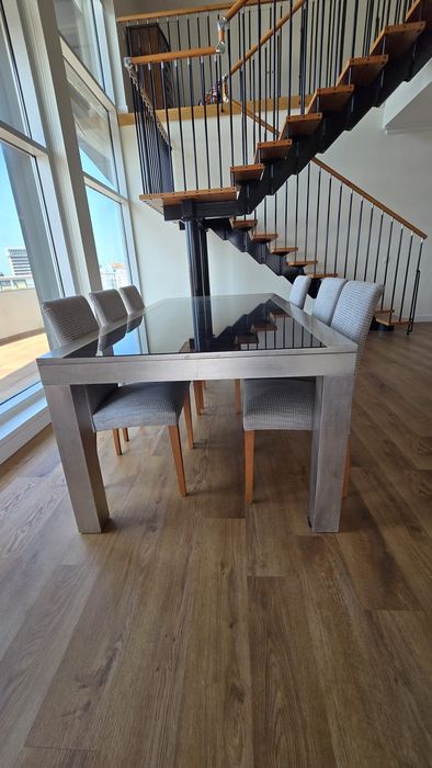 Mesa de vidro extensível mais 6 cadeiras