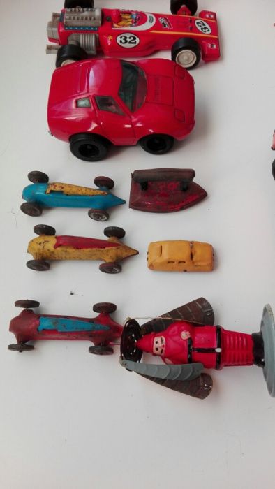 Brinquedos muito antigos