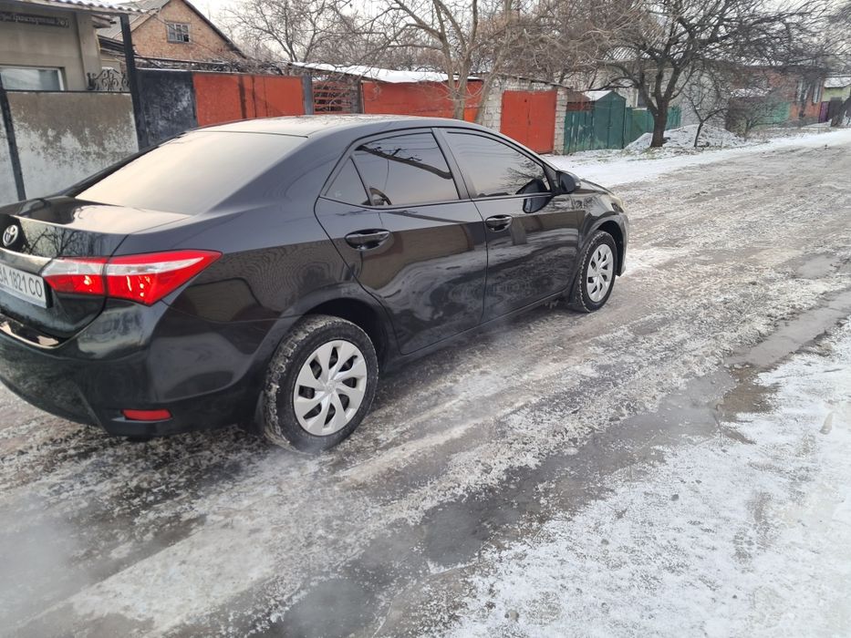 Продам автомобиль тойота,корола,1,6