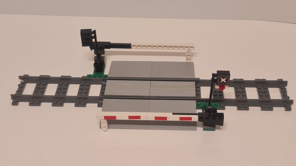 Zestaw Lego City 7936 Przejazd Kolejowy