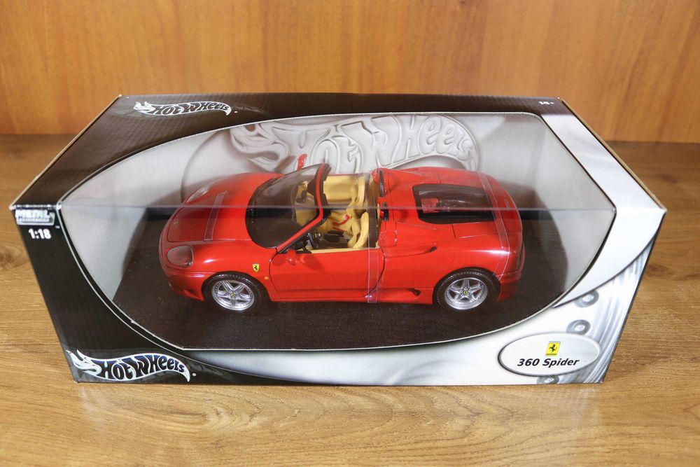 Масштабная модель FERRARI 360 Spider Hot Wheels 1:18: 2 000 грн