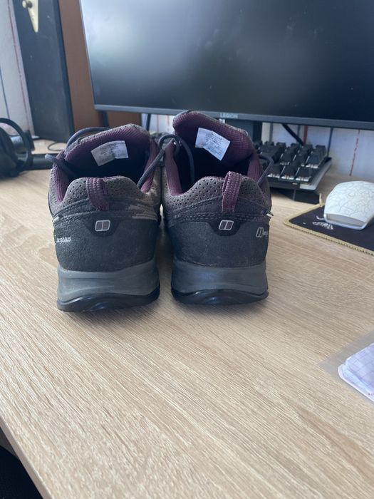 Черевики, кросівки Berghaus 37p