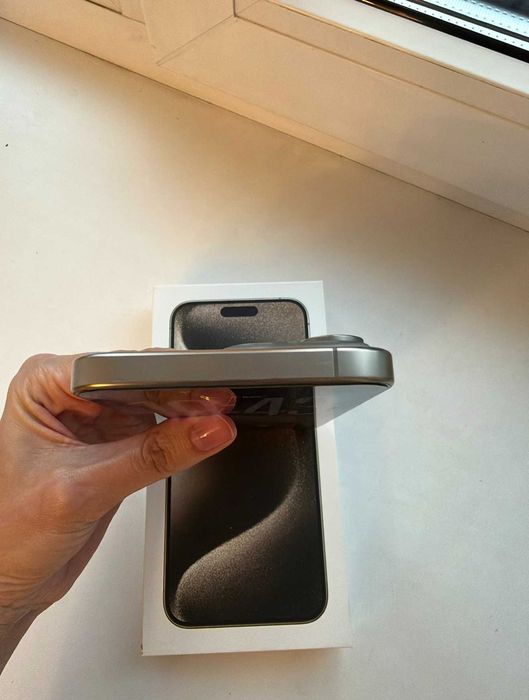 iPhone 15 Pro Max