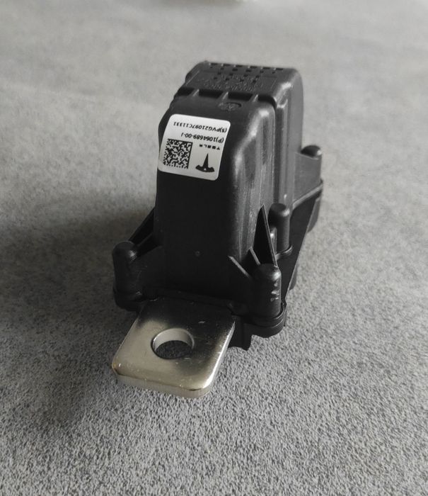 Продам пиропатрон  Tesla model 3 model Y