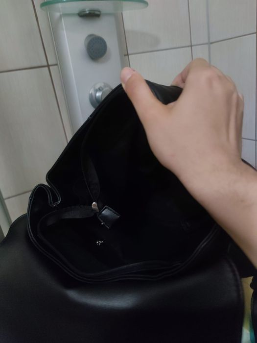 plecak plecaczek męski meatfly sportowy na laptopa elegancki. zapinany