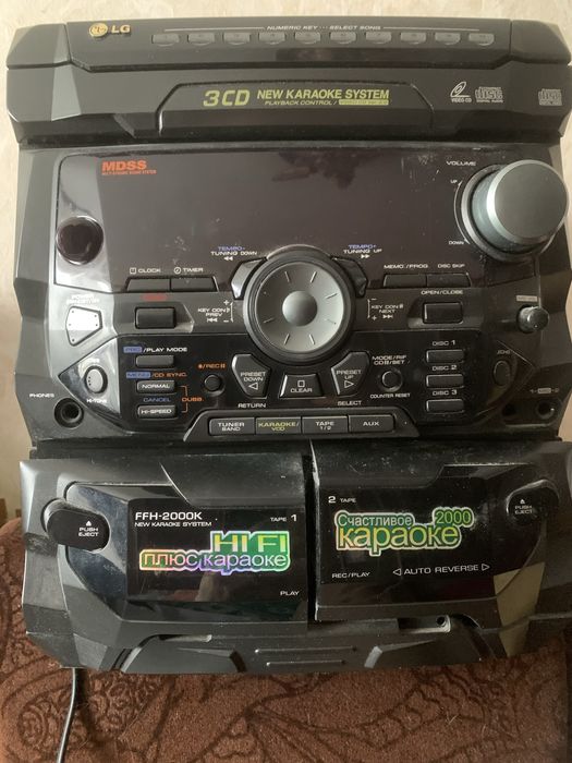 Музыкальный центр LG