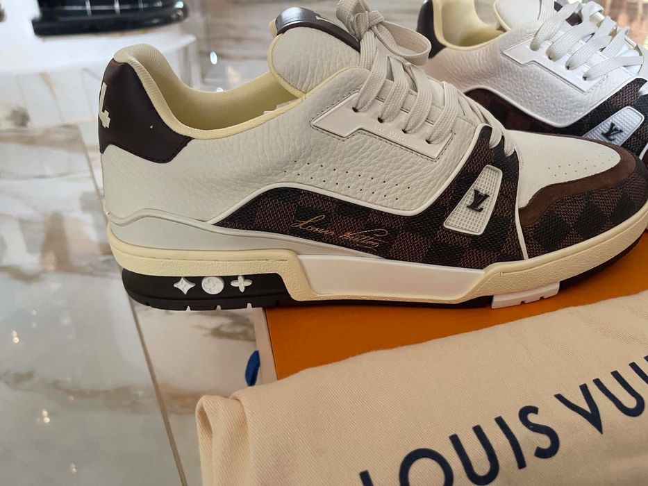 Buty odzież akcesoria