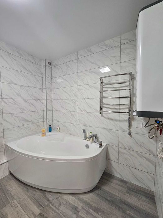 Продам будинок за ж/м Перемога-6