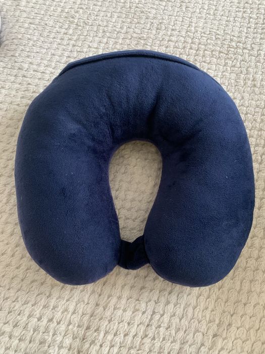 Подушка нашийна туристична