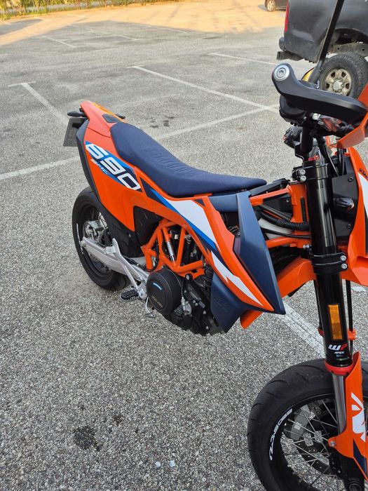 KTM SMC 690 2023 2219 km