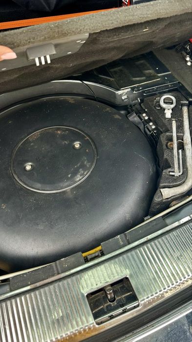 Таурег 3.2  газ/бенз 2004 р.