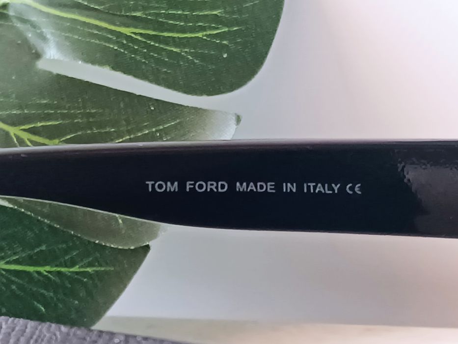 Брендові окуляри Tom Ford.