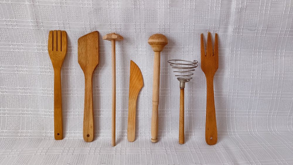 Przybory kuchenne drewniane 7 sztuk