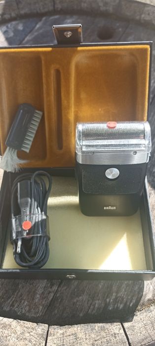 Máquina barbear elétrica Braun Sixtant S