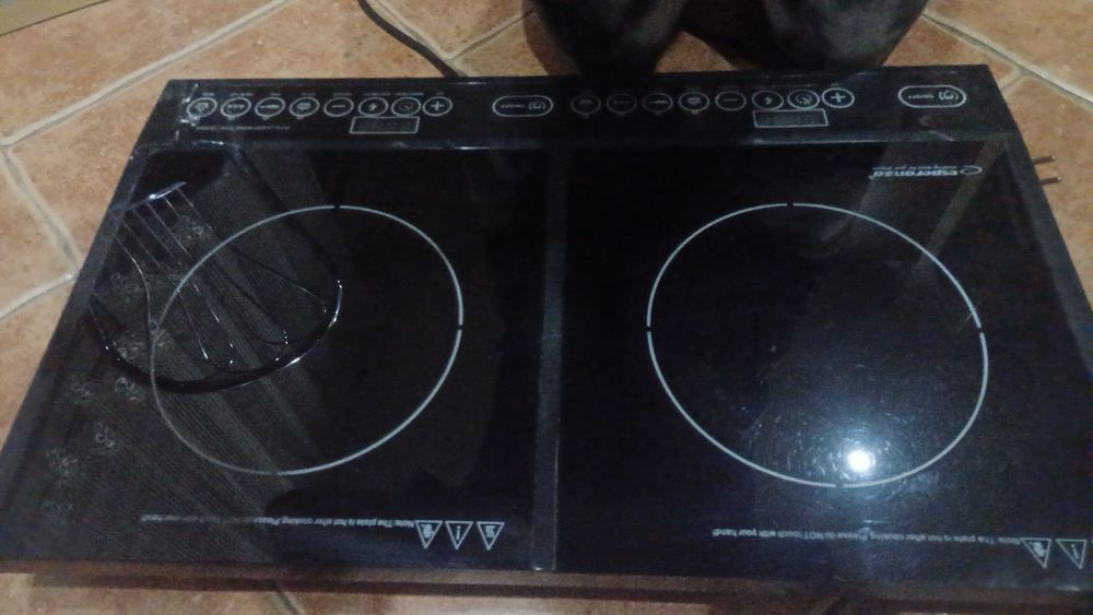 Kuchenka indukcyjna esperazna