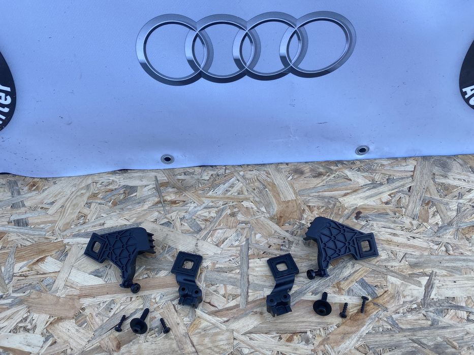 Кріплення фари Audi A4 B8 кронштейни фари ауді А4 Б8