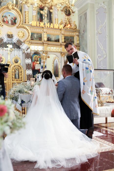 Весільне плаття