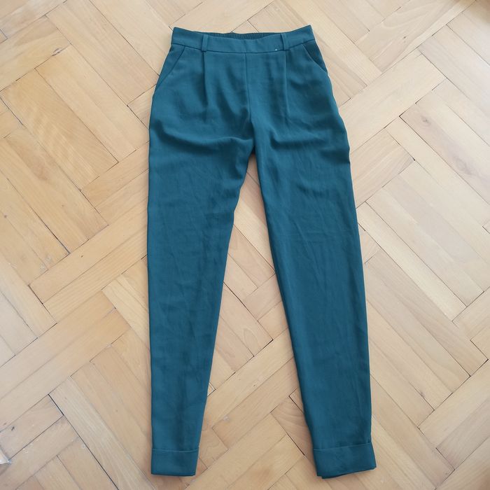 Zielone spodnie Primark 36 S chinosy