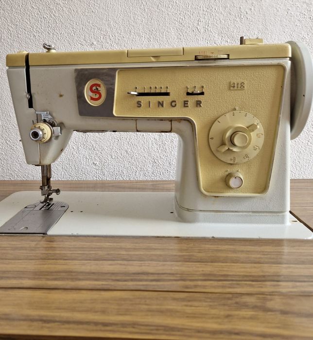 Máquina de costura Singer