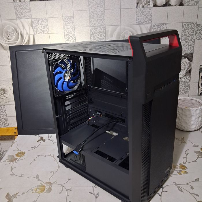 Пропоную корпус пк Vinga 1100 грн.
