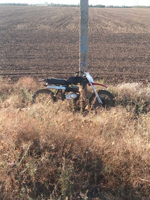 Продам мінск крос 125 соморобний