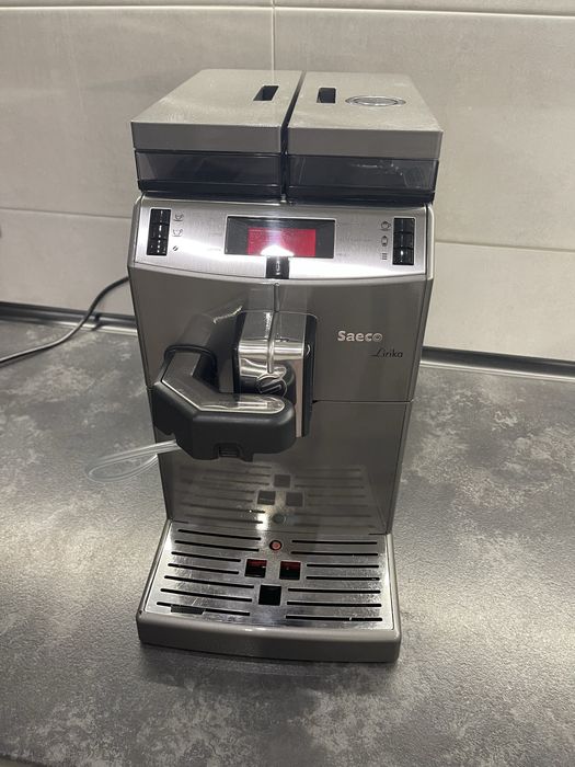 Кавомашина Saeco Lirika One Touch Cappuccino