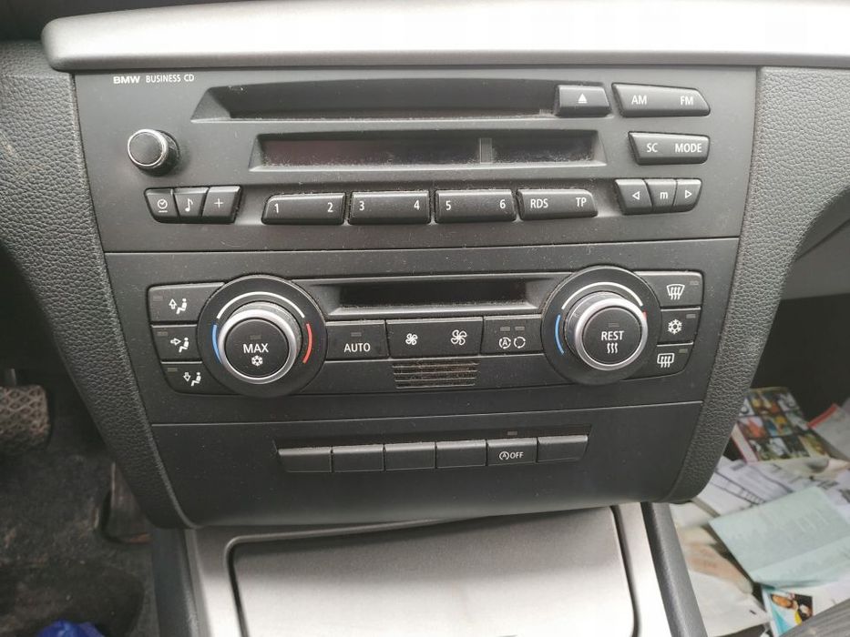 BMW 1 e87 RADIO fabryczne oryginalne BUSINESS