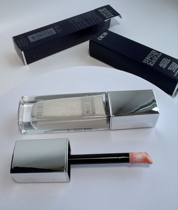 Хайлайтер Dior Forever Glow Maximizer Pearly