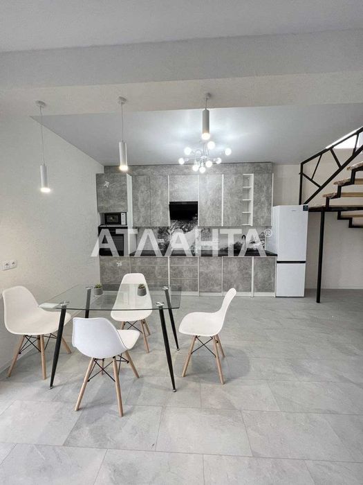 Продаж будинку з ремонтом та меблями у Вінниці . Державні програми.