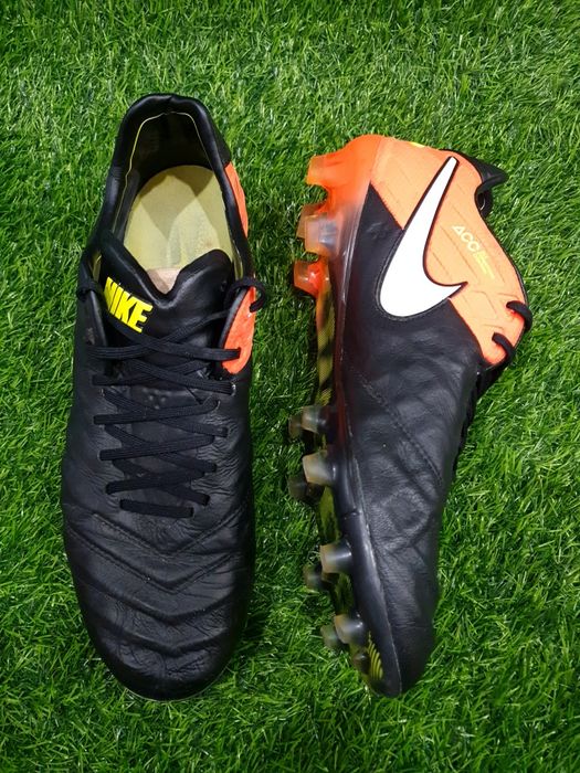 Profesjonalne Elite korki Nike Tiempo Legend VI FG 45