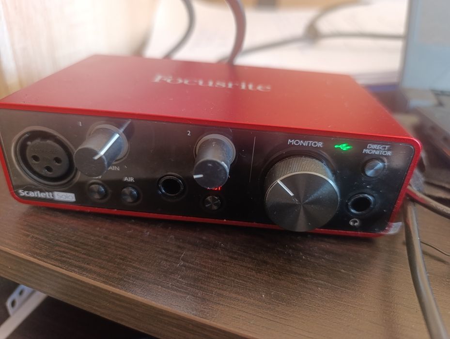 Interface audio Focusrite solo 3rd , monitory studyjne evenis
