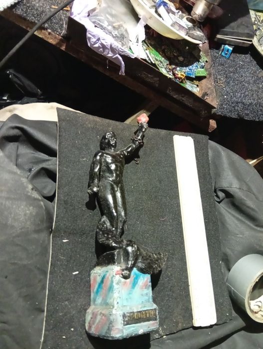 Статуэтка Чугун Прометей