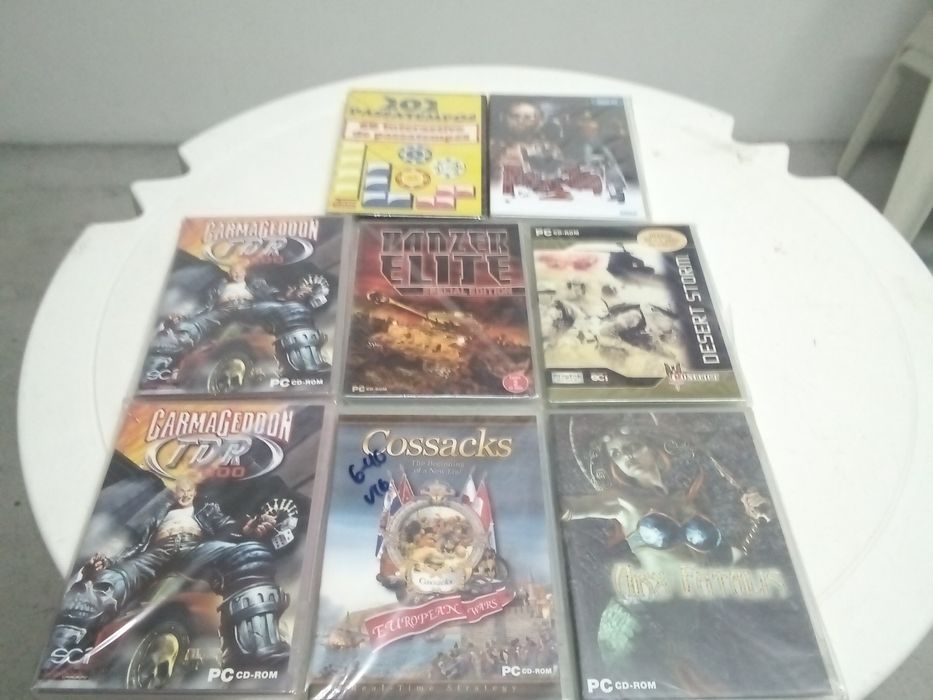 8 ) PC,CD- ROM jogos, novos. ( Lote de 8 ) Colecionadores.64553337516033121