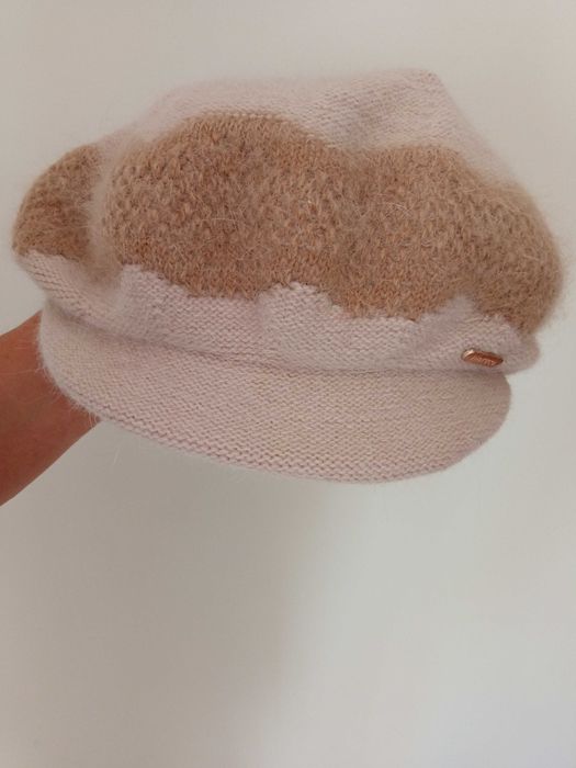 Boné em malha feminino