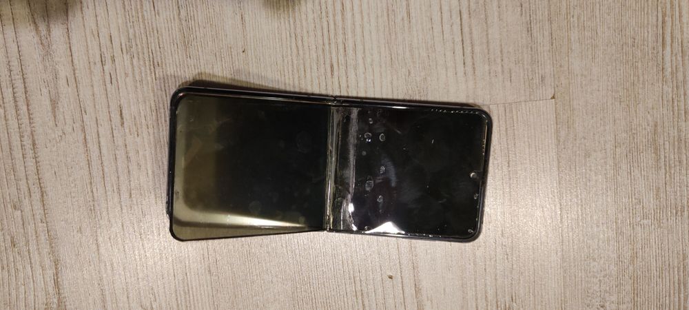 Samsung z flip 4