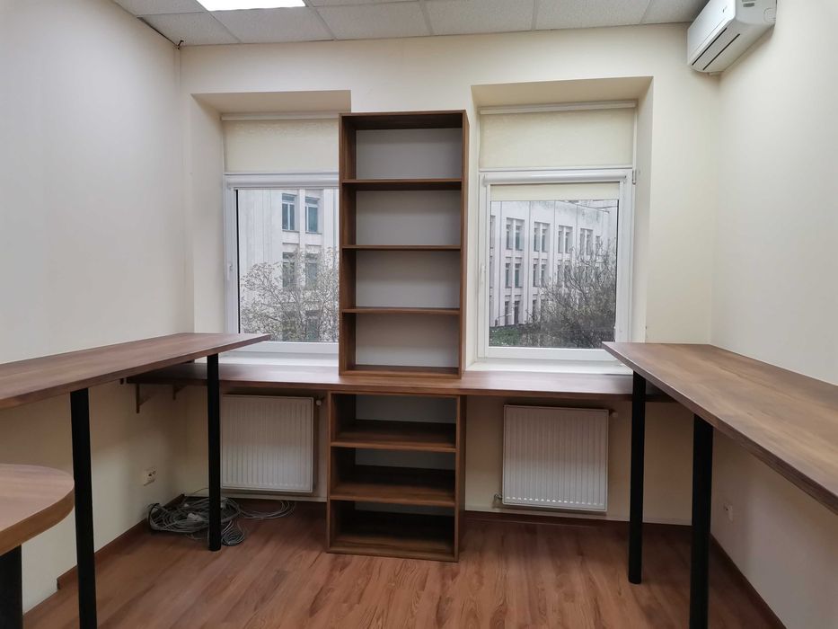 КПІ Політехнічний інститут автономний офіс з генератором кабінети Без%