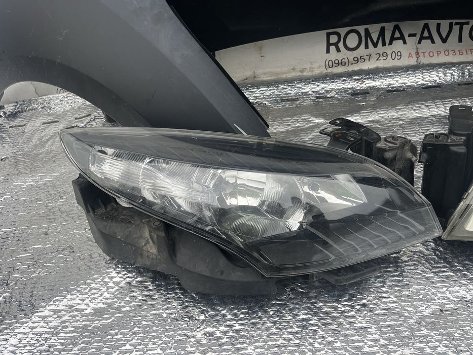 фари Рено Меган 3 Renault Megane 3 2008-13рік