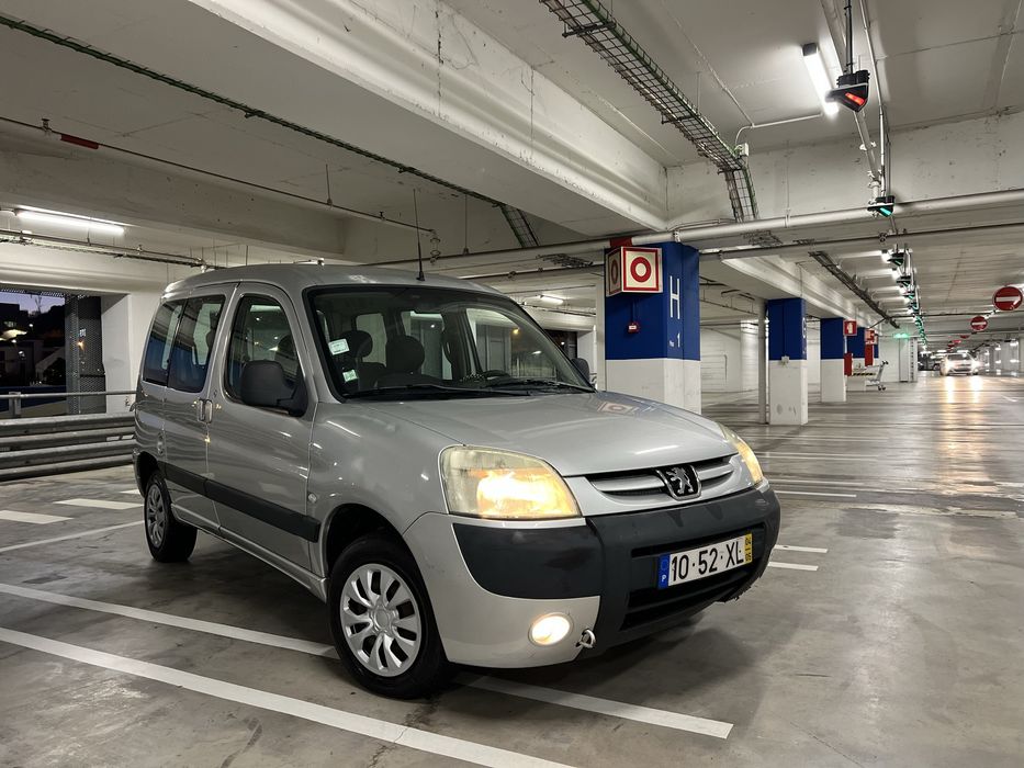 Peugeot Partner 1.4 5lug quiksilver - 2004 — photo 2