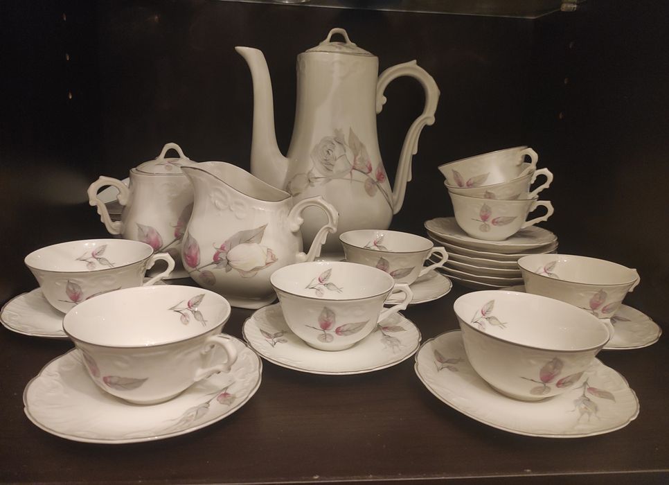 Vista Alegre Tea Set