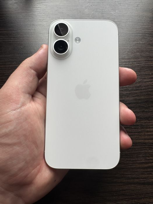 IPhone 16 White 128 gb: 28 999 грн. - Смартфоны / мобильные
