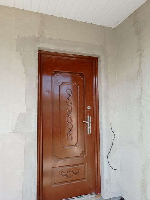 Новобудова біля міста Чернігів.