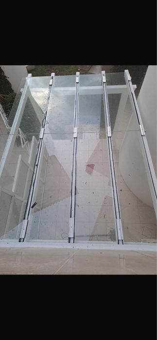 Painel de Vidro Laminado