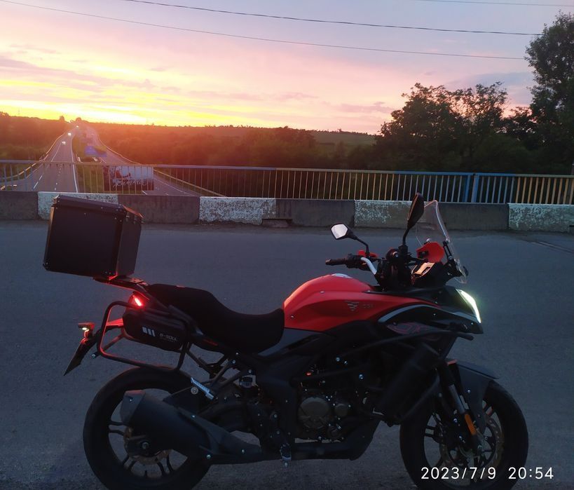 Voge 300ds мотоцикл