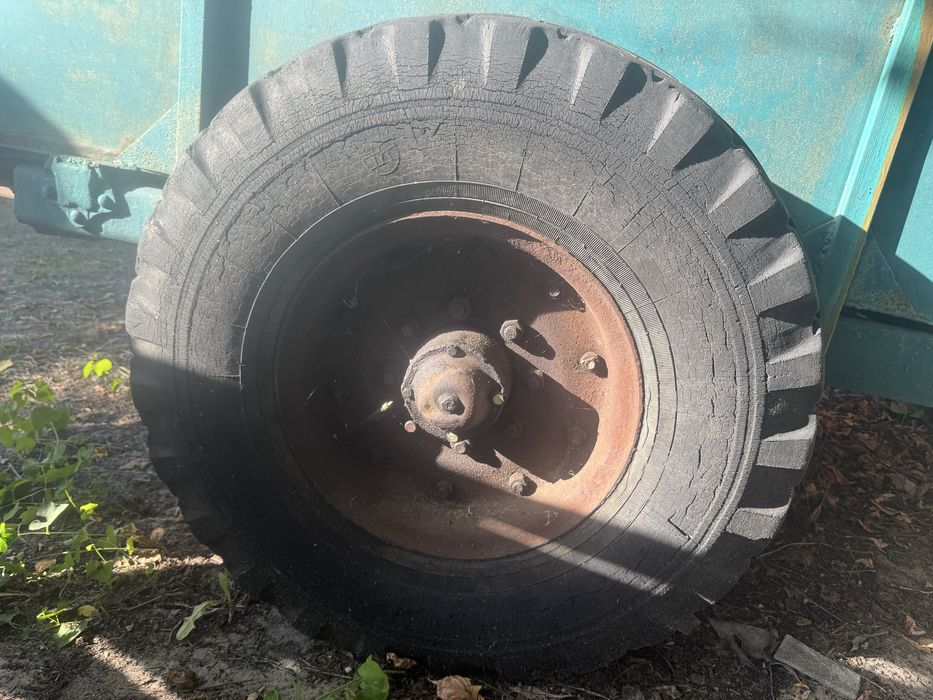 Причем до трактора