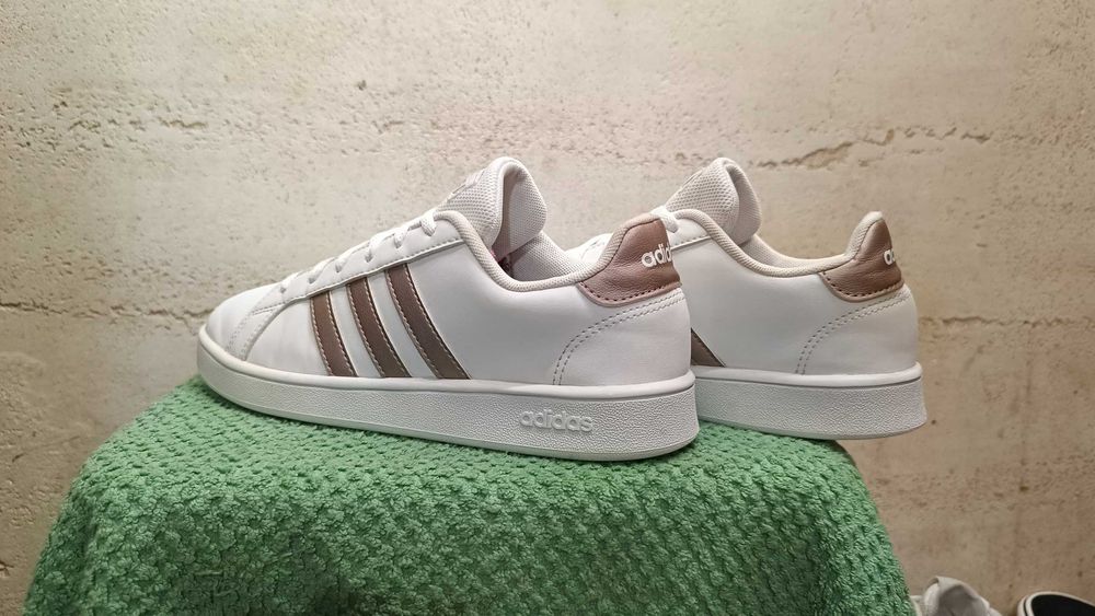 ADIDAS GRAND COURT r.37 1/3 stan bardzo dobry