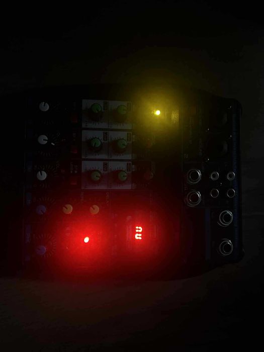 Nowy mikser audio 4-kanałowy  + efekty - idealny do streamów i nagrań